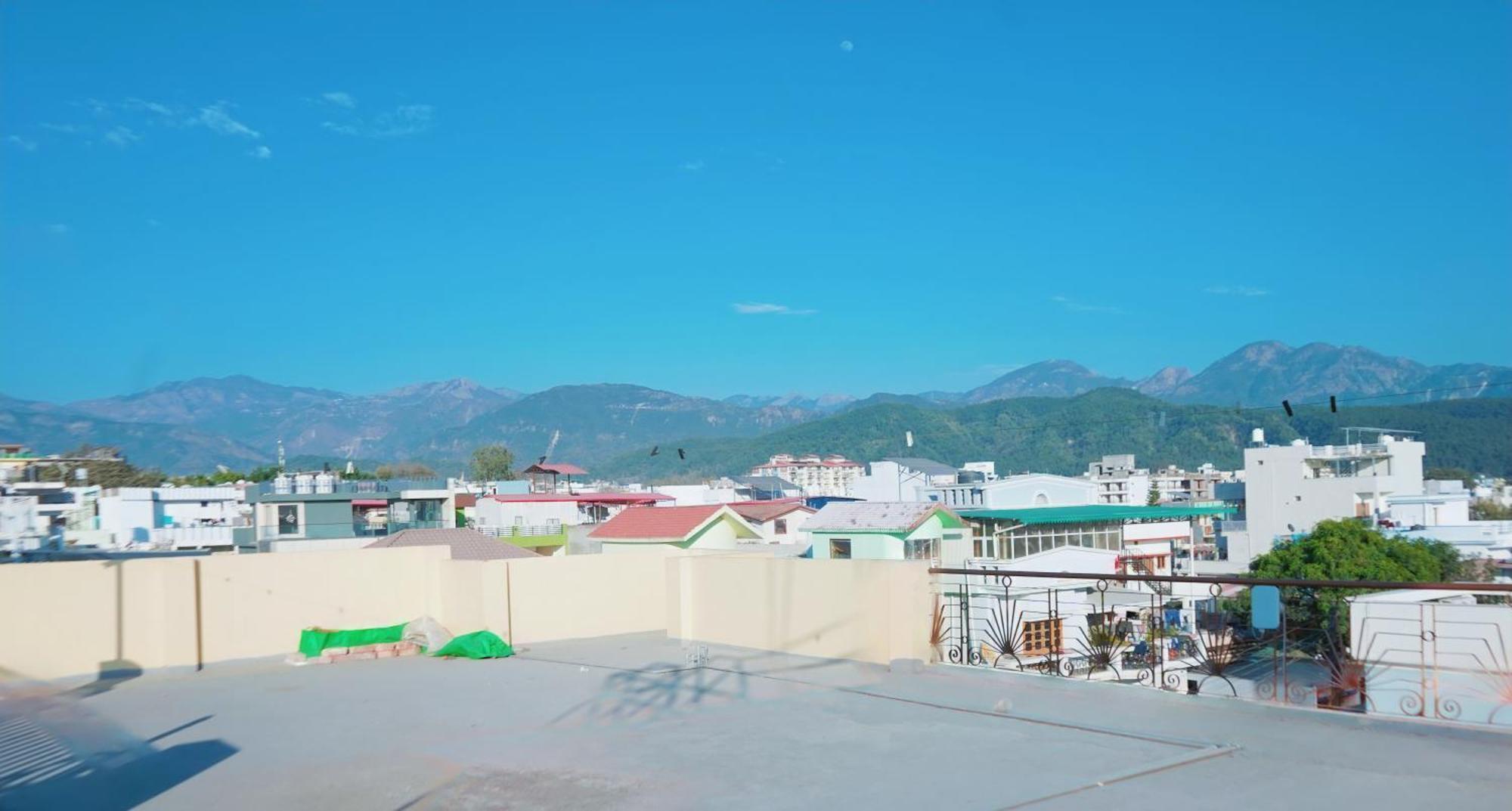 Grand Pere Homestay 데라둔 외부 사진
