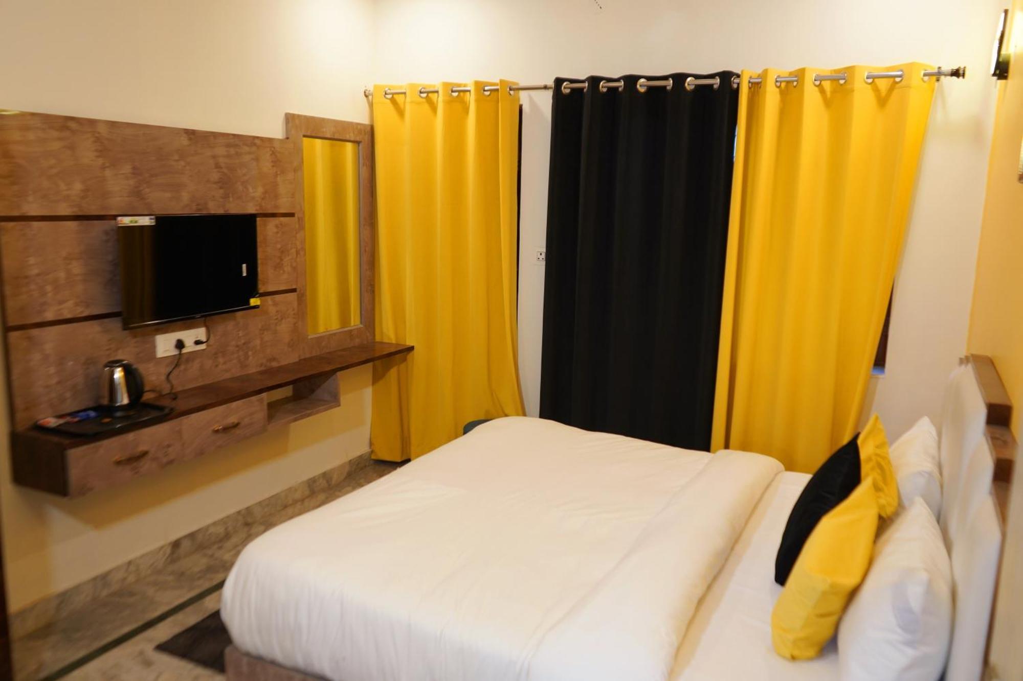 Grand Pere Homestay 데라둔 외부 사진