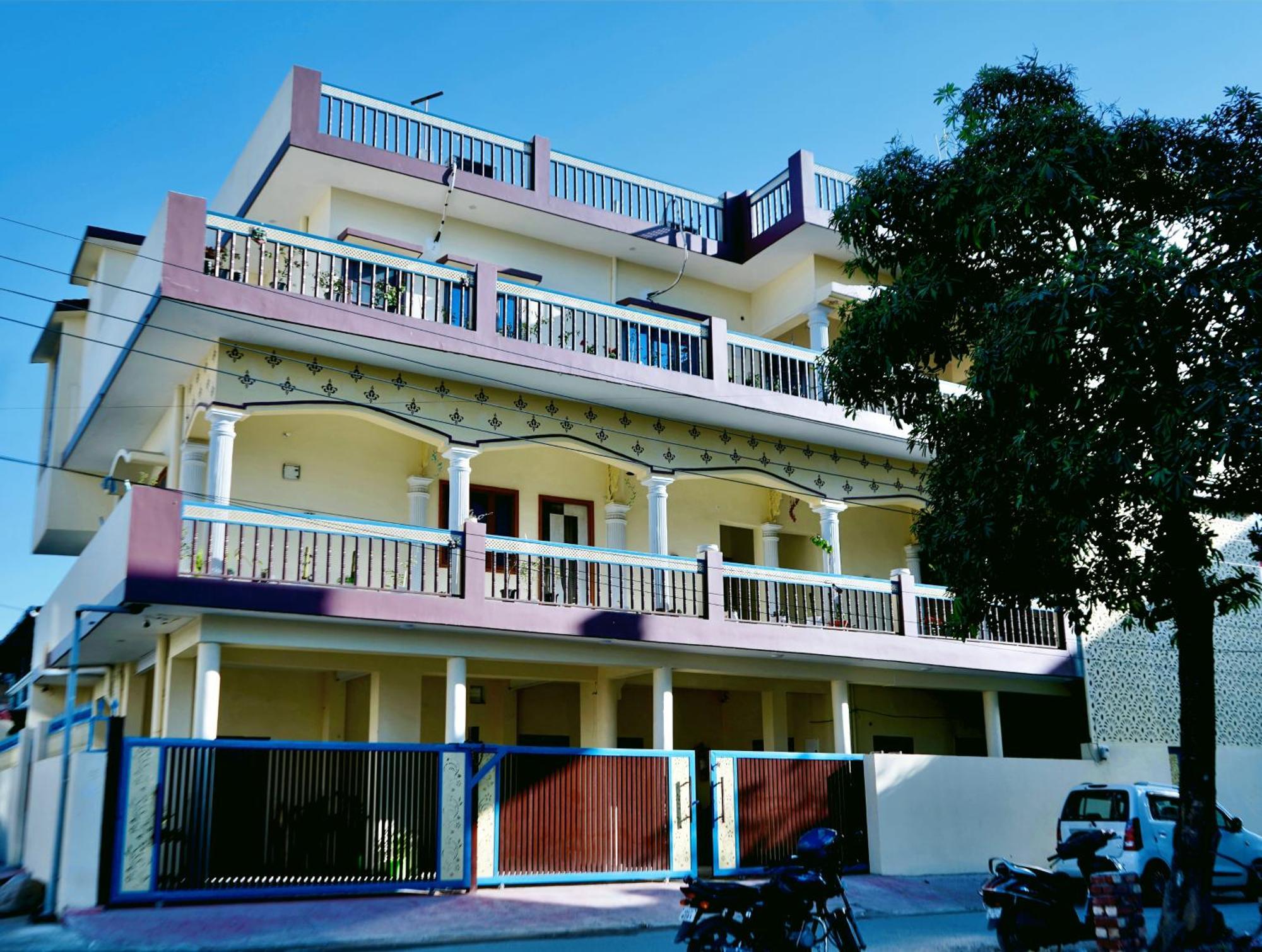 Grand Pere Homestay 데라둔 외부 사진
